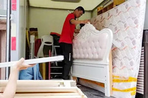 好兄弟搬家現(xiàn)場(chǎng)二